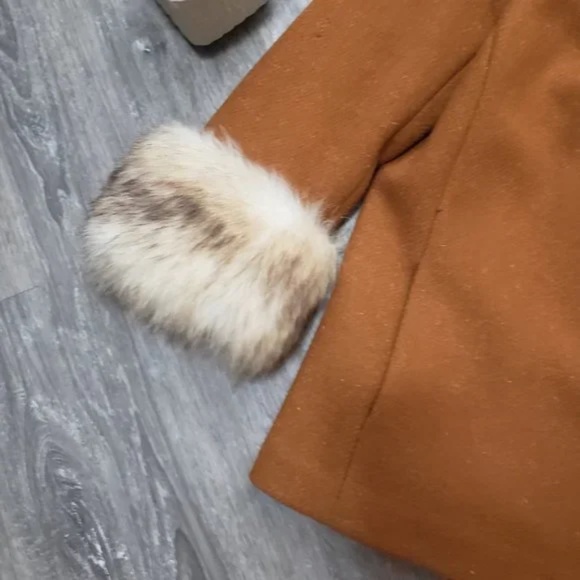 Fur Trimmed Women's Coat Suede - Picture 7 of 16